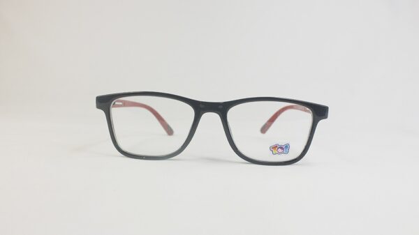 paarvaieyecare Kid eyeglasses 03