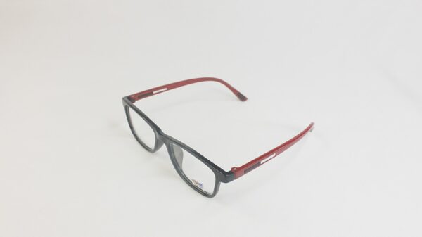 paarvaieyecare Kid eyeglasses 03